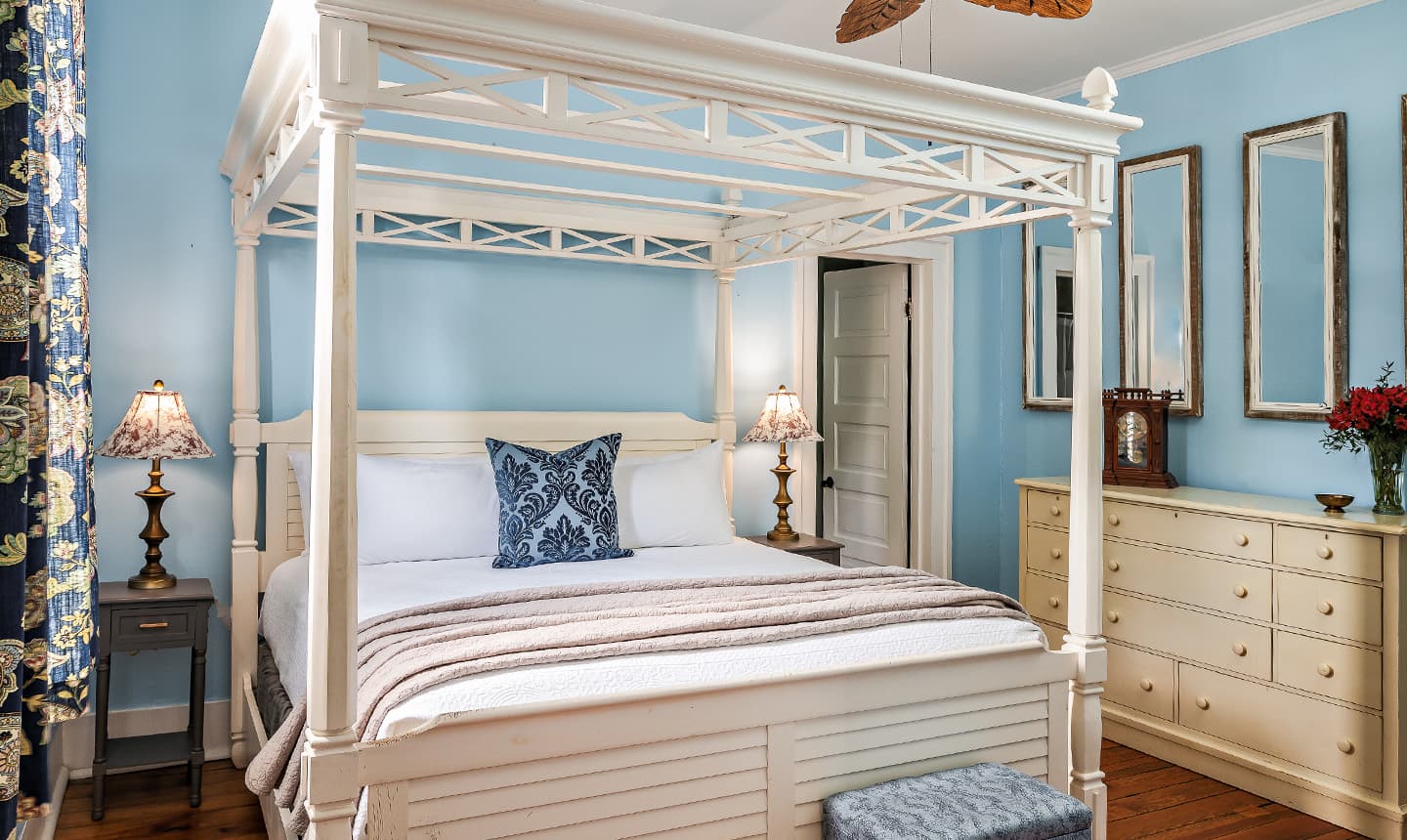 Bed in Tillie Bond Suite