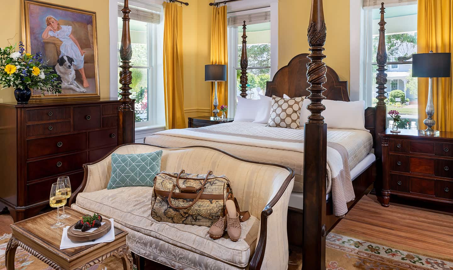 Edenton NC Lodging- Hugh Williamson Suite