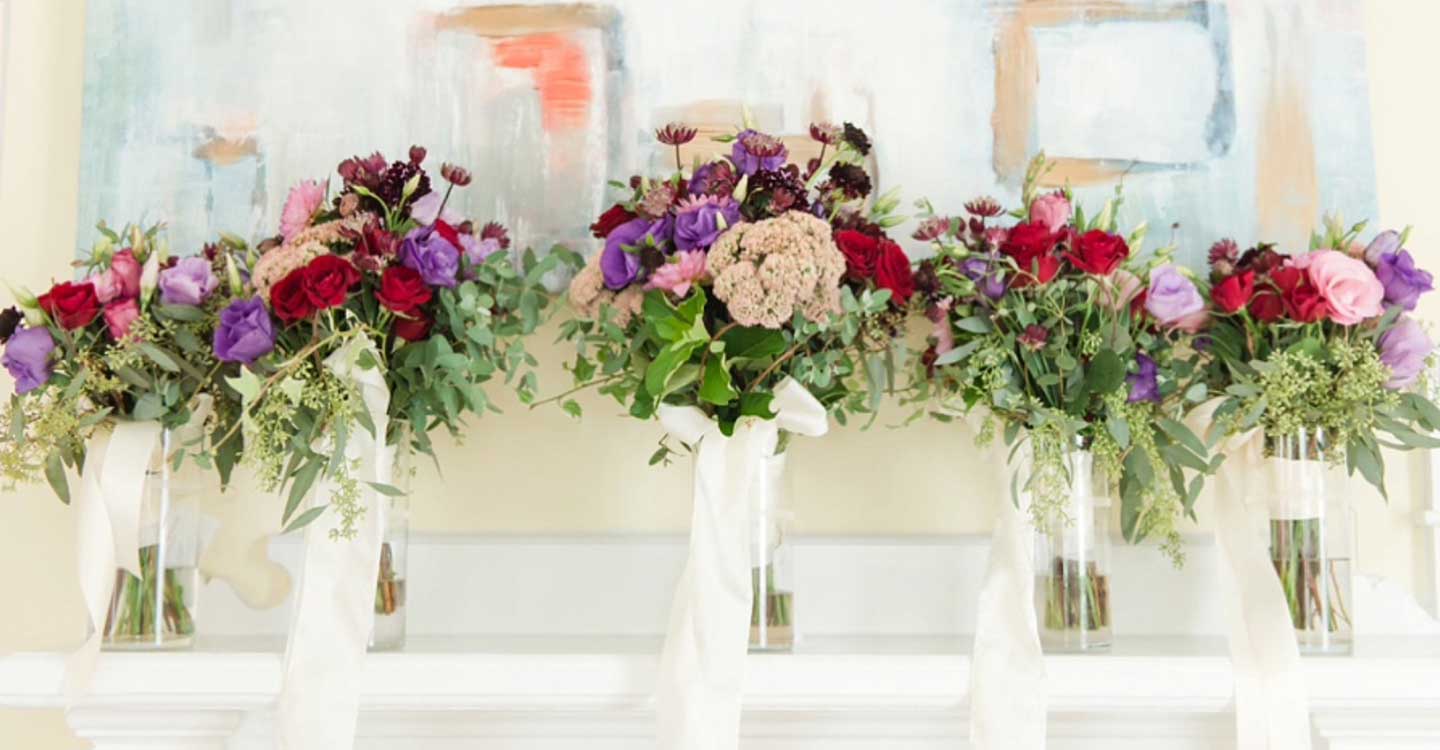Wedding flowers on the table, the meaning of flowers for your Edenton wedding