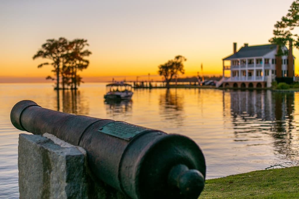 The sun sets over the Albemarle Sound at Colonial Park in Edenton, NC