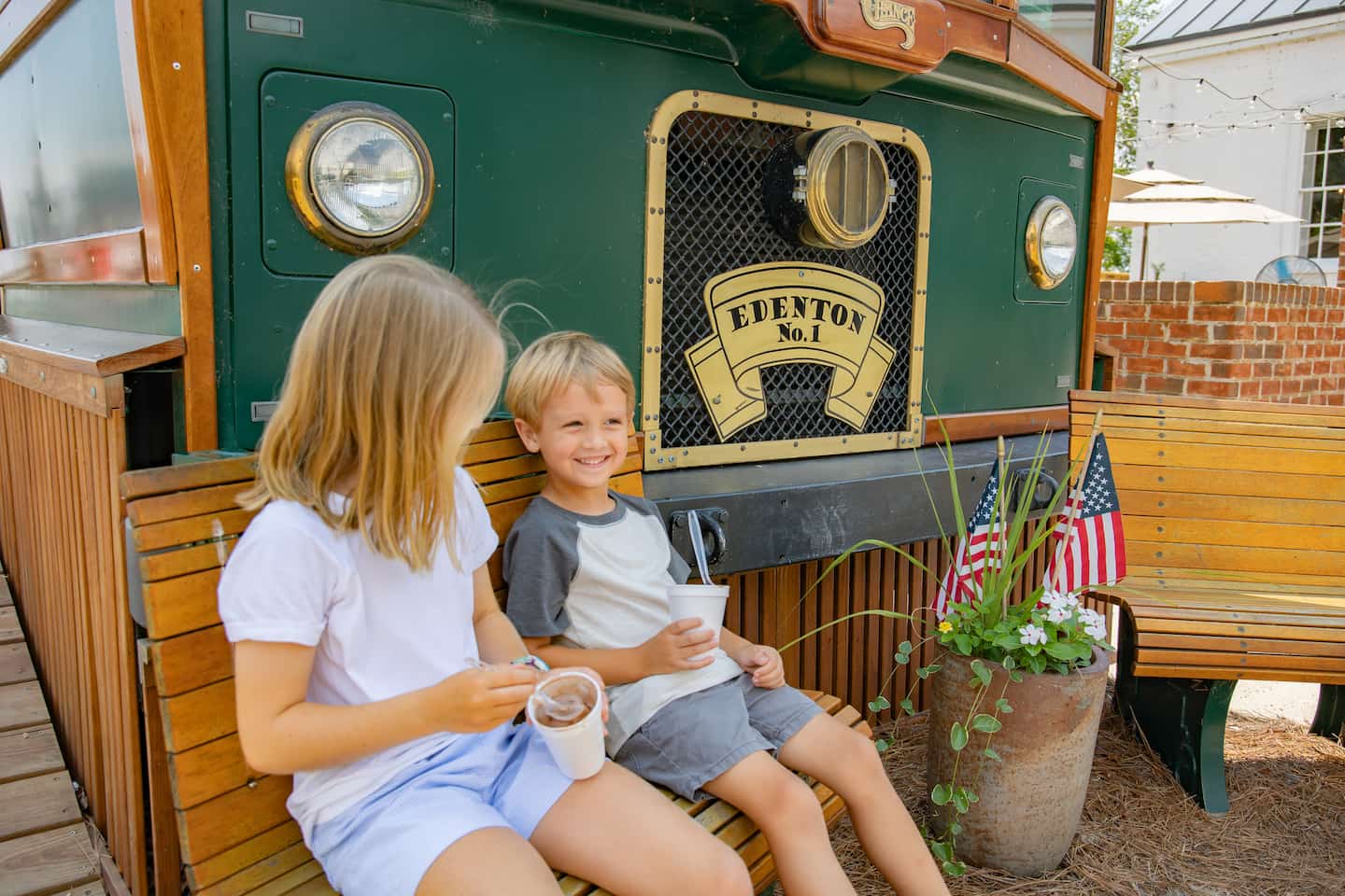 Kids eating ice cream in downtown Edenton, NC